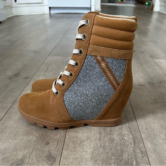 Serra Wedge Hiking Bootie Cow Suede Leather Tan/Gray Womens Size 8 Never Worn - Picture 12 of 14